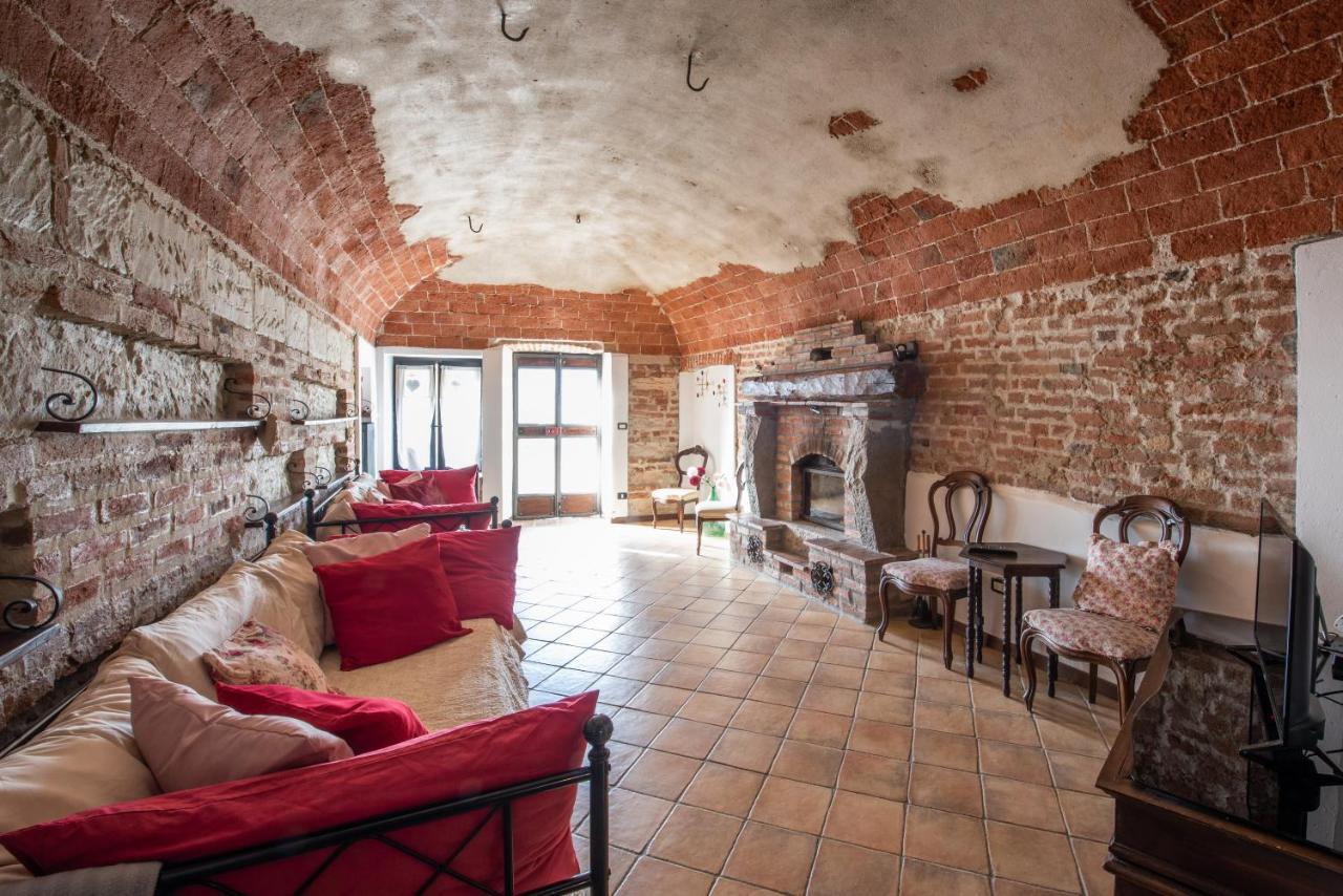 Casa Del Nebbiolo Lejlighed Camino Eksteriør billede